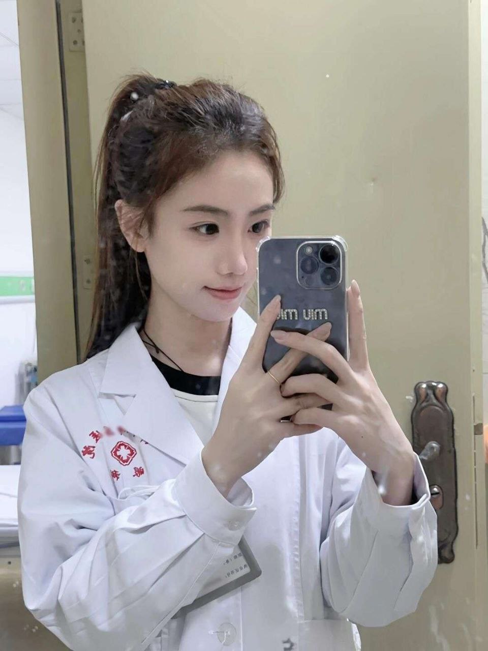 《F1：狂飙飞车》票房4.49亿背后：一场“无声”的赛道溃败？