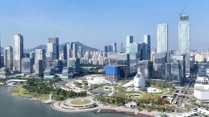 从瑞典的“震撼”到广东的“底气”：总书记一个细节对比，道破中国发展密码