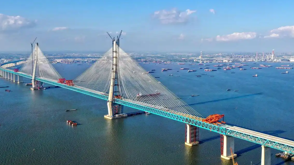 中国桥又“上新”了!这些黑科技让世界直呼“基建狂魔”开挂了