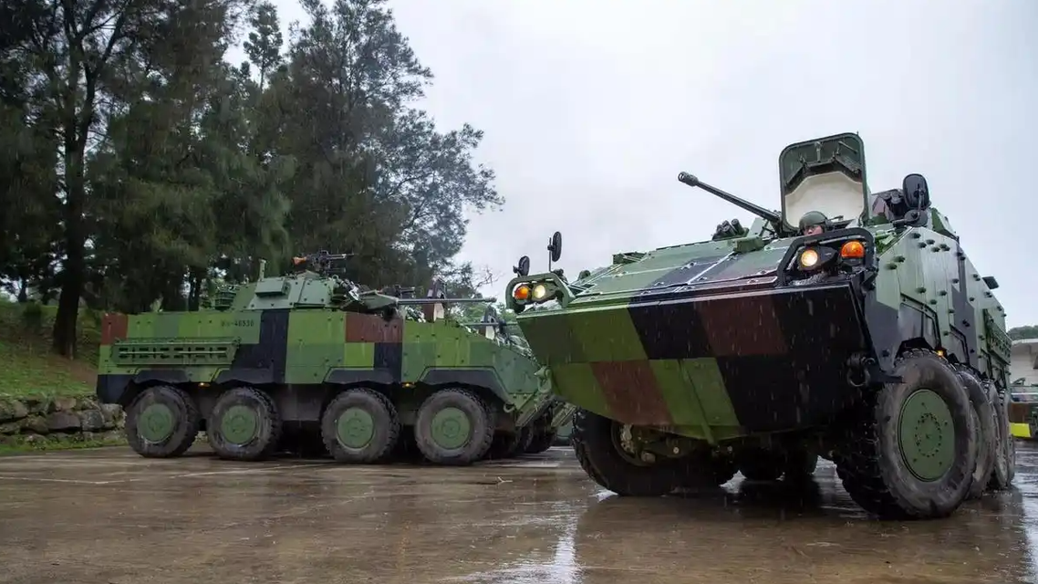 111亿美元军售案背后：美国对台“非对称作战”布局，解放军报揭穿其进攻性獠牙