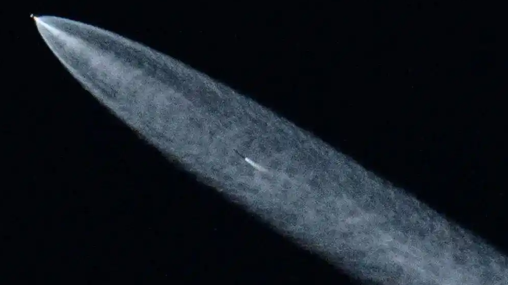 星链卫星失控翻滚!马斯克的太空帝国出现裂痕?